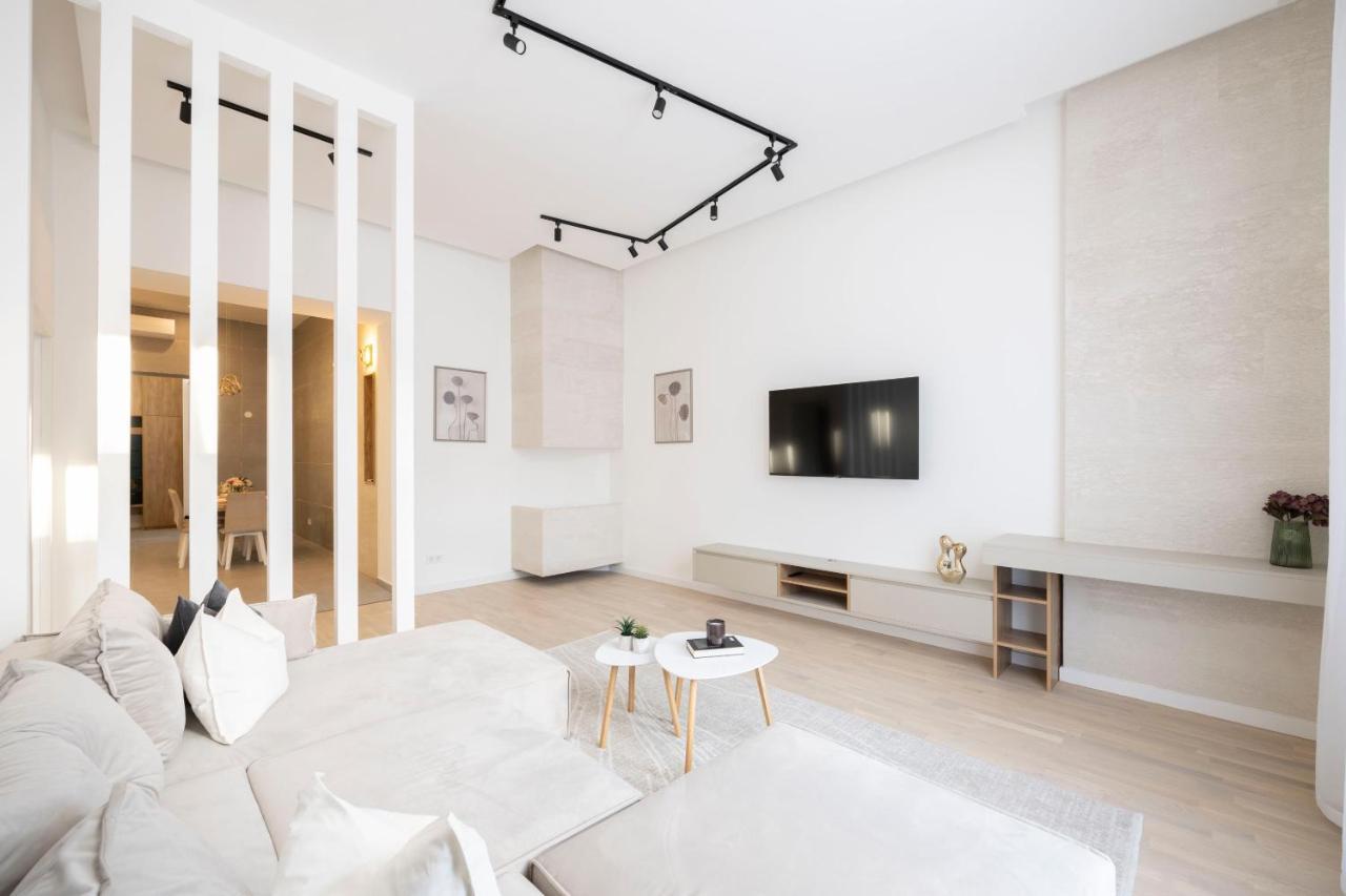 Luxurious & Spacious Central Residence With Balcony Budapest Luaran gambar