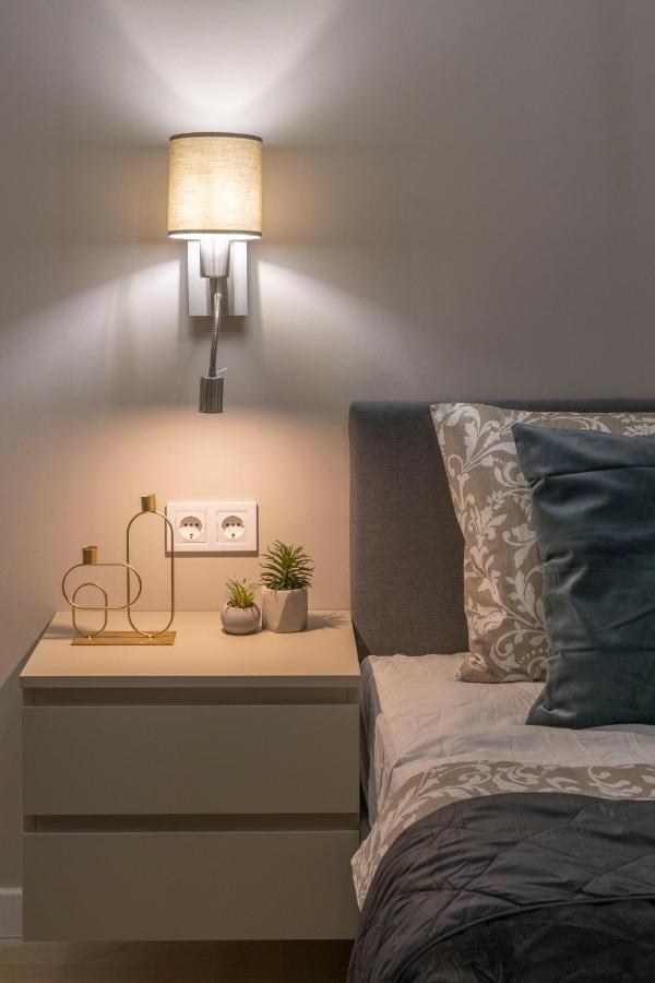 Luxurious & Spacious Central Residence With Balcony Budapest Luaran gambar